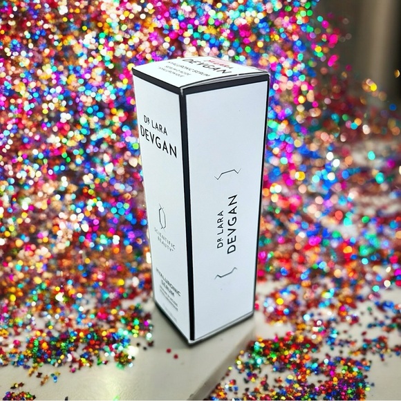 COPY - DR. LARA DEVGAN Scientific Beauty HYALURONIC SERUM 1oz NIB MSRP $245 - Picture 9 of 16